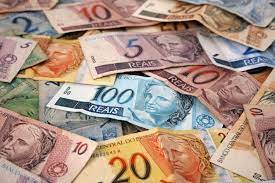 Pix já retirou de circulação R$6 a R$7 bilhões em papel moeda